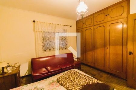 Casa à venda com 438m², 4 quartos e 4 vagasSuíte 4