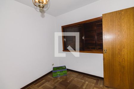 Casa à venda com 438m², 4 quartos e 4 vagasEdícula Quarto 1