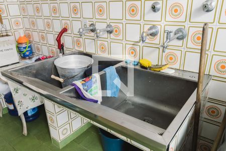 Casa à venda com 438m², 4 quartos e 4 vagasLavanderia