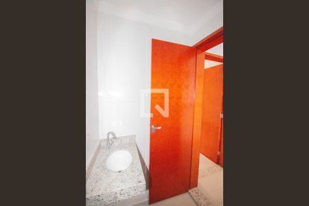 Banheiro de apartamento para alugar com 1 quarto, 39m² em Jardim Alto Pedroso, São Paulo