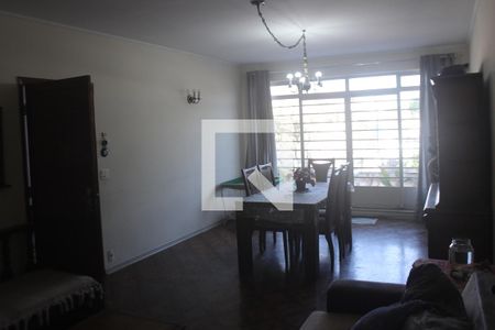 Sala de casa para alugar com 4 quartos, 250m² em Vila Lageado, São Paulo