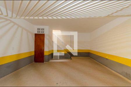 Casa de condomínio à venda com 80m², 2 quartos e 2 vagasGaragem