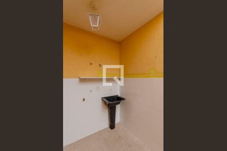 Casa de condomínio à venda com 80m², 2 quartos e 2 vagasÁrea de Serviço