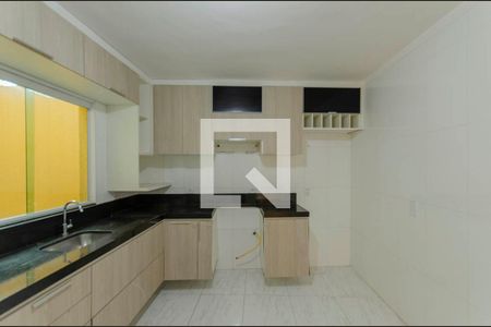 Casa de condomínio à venda com 80m², 2 quartos e 2 vagasCozinha