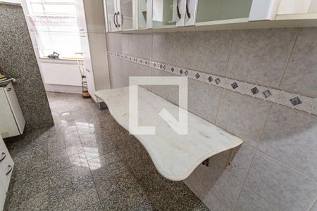 Apartamento para alugar com 70m², 2 quartos e sem vaga Apartamento para alugar com 70m², 2 quartos e sem vagaBancada da Cozinha