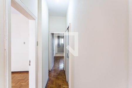 Corredor de apartamento para alugar com 2 quartos, 70m² em Centro, Belo Horizonte