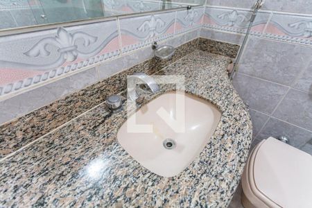 Apartamento para alugar com 70m², 2 quartos e sem vaga Apartamento para alugar com 70m², 2 quartos e sem vagaPia do Banheiro Social