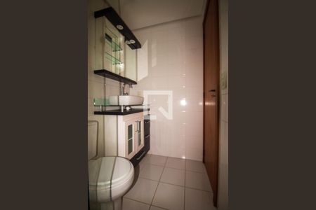 Apartamento à venda com 80m², 3 quartos e 2 vagas Apartamento à venda com 80m², 3 quartos e 2 vagasBanheiro da Suíte