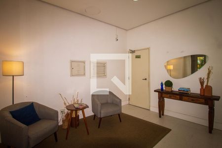 Apartamento à venda com 80m², 3 quartos e 2 vagas Apartamento à venda com 80m², 3 quartos e 2 vagasHall de Entrada