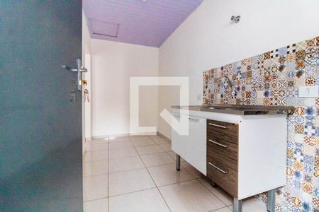 Cozinha de casa para alugar com 1 quarto, 95m² em Jardim Oriental, São Paulo