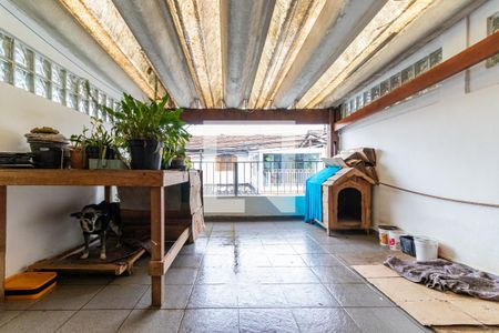 Casa à venda com 200m², 2 quartos e 1 vagaVaranda