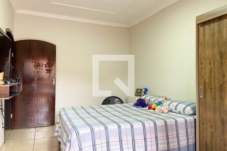 Casa à venda com 415m², 3 quartos e 3 vagasSuíte 2