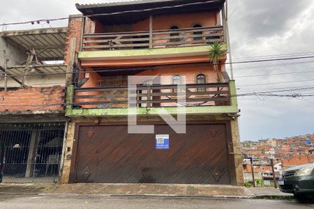 Casa à venda com 415m², 3 quartos e 3 vagasFachada
