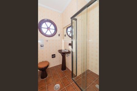 Casa à venda com 140m², 3 quartos e 2 vagas Casa à venda com 140m², 3 quartos e 2 vagasBanheiro