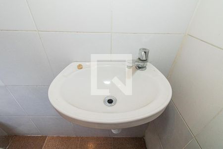 Casa à venda com 140m², 3 quartos e 2 vagas Casa à venda com 140m², 3 quartos e 2 vagasBanheiro de Serviço