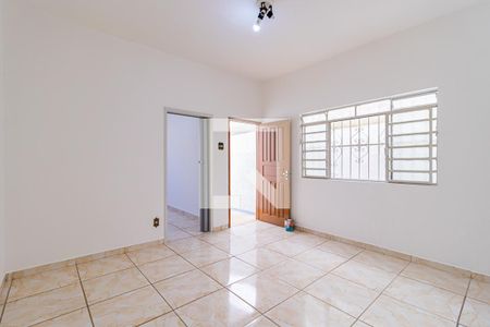 Sala de casa para alugar com 2 quartos, 82m² em Vila Brasilio Machado, São Paulo