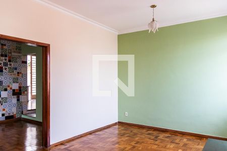 Sala 1 de casa à venda com 5 quartos, 170m² em Jaraguá, Belo Horizonte