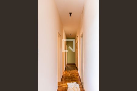 Corredor de casa à venda com 5 quartos, 170m² em Jaraguá, Belo Horizonte