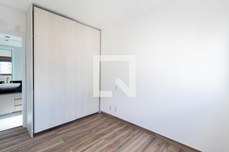 Apartamento à venda com 68m², 2 quartos e 1 vaga Apartamento à venda com 68m², 2 quartos e 1 vagaSuíte