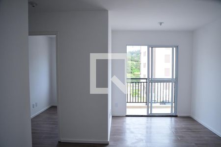Sala de apartamento para alugar com 3 quartos, 56m² em Paisagem Renoir, Cotia