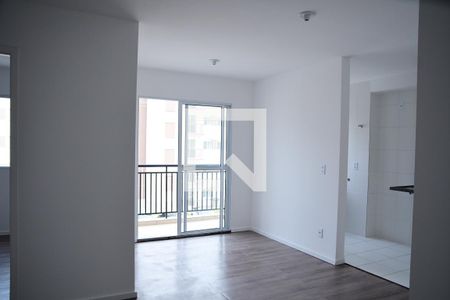 Sala de apartamento para alugar com 3 quartos, 56m² em Paisagem Renoir, Cotia