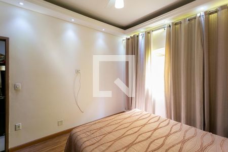 Quarto 2 de casa para alugar com 3 quartos, 82m² em Santa Efigênia, Belo Horizonte