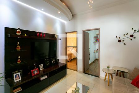 Sala de casa para alugar com 3 quartos, 82m² em Santa Efigênia, Belo Horizonte