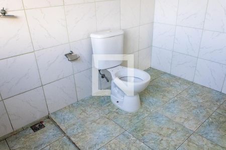 Banheiro do Quarto 1 de casa para alugar com 2 quartos, 80m² em Campo Grande, Rio de Janeiro