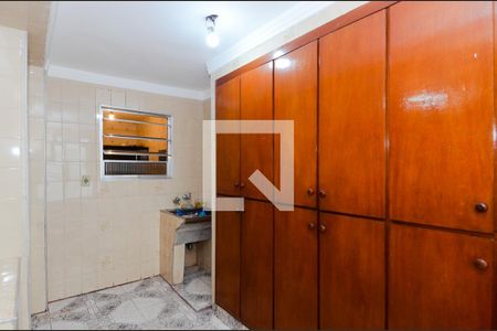 Casa para alugar com 200m², 3 quartos e 1 vagaÁrea de Serviço