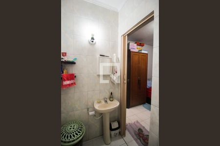 Banheiro da Suíte de casa para alugar com 3 quartos, 80m² em Vila Verde, São Paulo