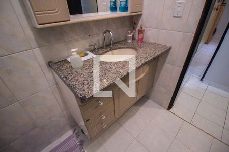 Casa para alugar com 80m², 3 quartos e 2 vagas Casa para alugar com 80m², 3 quartos e 2 vagasBanheiro 2