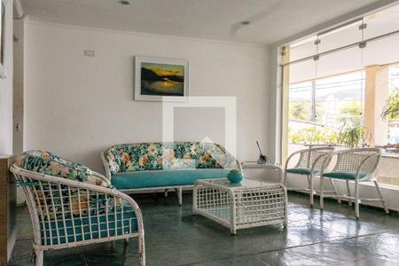 Apartamento para alugar com 70m², 2 quartos e 1 vaga Apartamento para alugar com 70m², 2 quartos e 1 vagaHall de Entrada