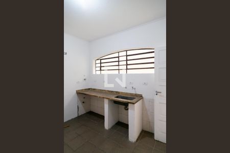 Casa para alugar com 200m², 4 quartos e 2 vagas Casa para alugar com 200m², 4 quartos e 2 vagasCozinha