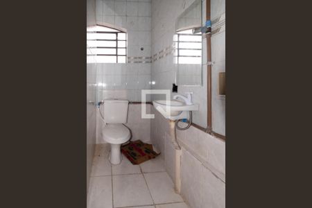 Casa para alugar com 200m², 4 quartos e 2 vagas Casa para alugar com 200m², 4 quartos e 2 vagasBanheiro Quarto 2 - Suíte