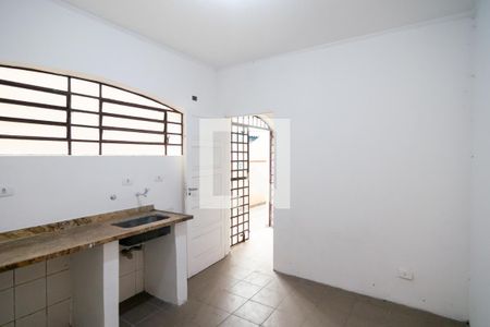 Casa para alugar com 200m², 4 quartos e 2 vagas Casa para alugar com 200m², 4 quartos e 2 vagasCozinha