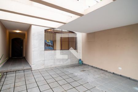 Casa para alugar com 200m², 4 quartos e 2 vagas Casa para alugar com 200m², 4 quartos e 2 vagasGaragem