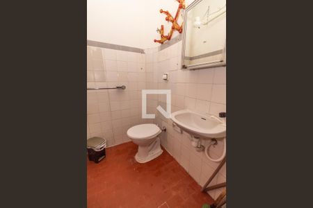 Apartamento à venda com 109m², 3 quartos e sem vagaBanheiro de Serviço