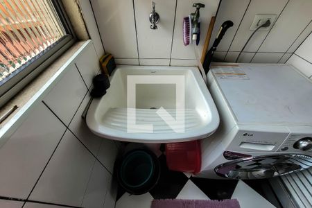 Apartamento à venda com 65m², 3 quartos e 1 vaga Apartamento à venda com 65m², 3 quartos e 1 vagaDetalhe da area de serviço