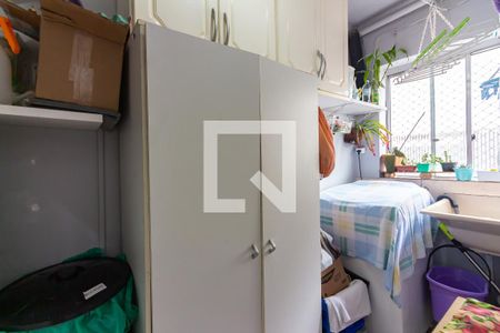 Apartamento à venda com 65m², 2 quartos e 1 vagaÁrea de Serviço 