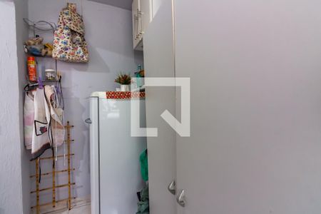 Apartamento à venda com 65m², 2 quartos e 1 vagaÁrea de Serviço 