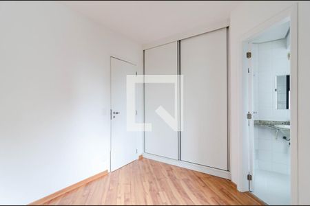 Apartamento para alugar com 64m², 2 quartos e 2 vagas Apartamento para alugar com 64m², 2 quartos e 2 vagasSuíte