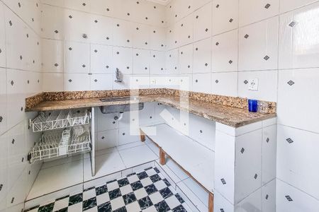 Casa para alugar com 160m², 3 quartos e 3 vagas Casa para alugar com 160m², 3 quartos e 3 vagasCozinha
