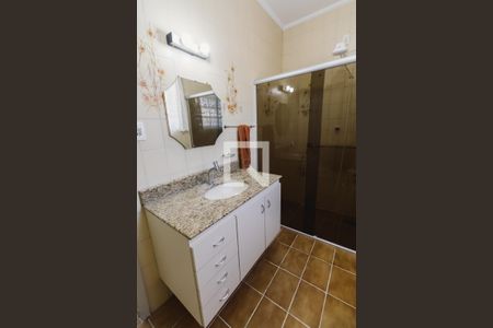 Apartamento para alugar com 110m², 3 quartos e sem vagaBanheiro