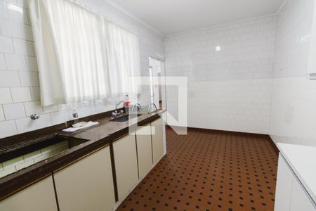 Apartamento para alugar com 110m², 3 quartos e sem vagaCozinha