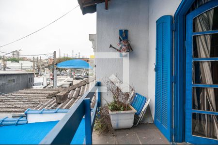 Casa à venda com 150m², 3 quartos e 2 vagasVaranda