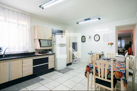 Casa à venda com 150m², 3 quartos e 2 vagasCozinha