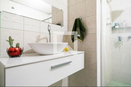 Casa à venda com 150m², 3 quartos e 2 vagasBanheiro da Suíte