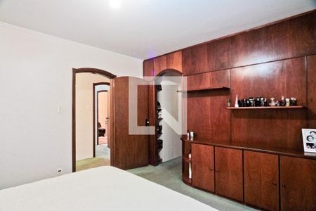 Casa à venda com 530m², 4 quartos e 6 vagasSuíte 3