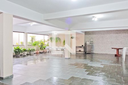 Casa à venda com 530m², 4 quartos e 6 vagasSalão