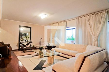 Sala de casa à venda com 4 quartos, 530m² em São Domingos, São Paulo